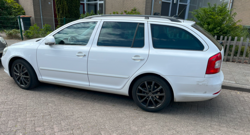 eksport-skoda-octavia-14-tsi-elegance-business-line-big-0
