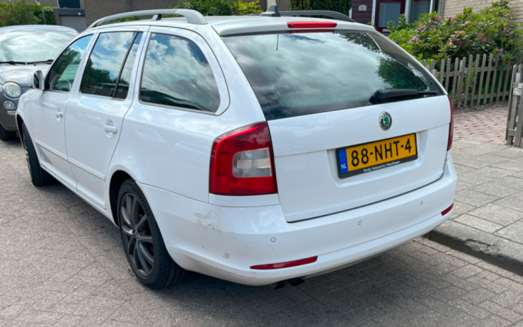 eksport-skoda-octavia-14-tsi-elegance-business-line-big-2