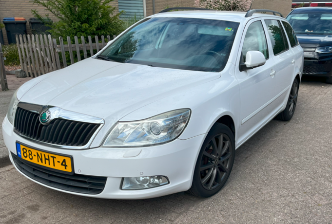 eksport-skoda-octavia-14-tsi-elegance-business-line-big-1