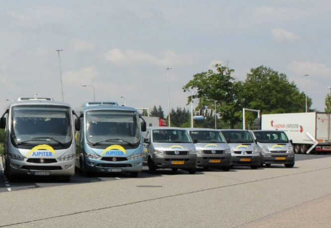 kierowca-autobusu-w-holandii-z-darmowym-zakwaterpwaniem-venlo-big-0